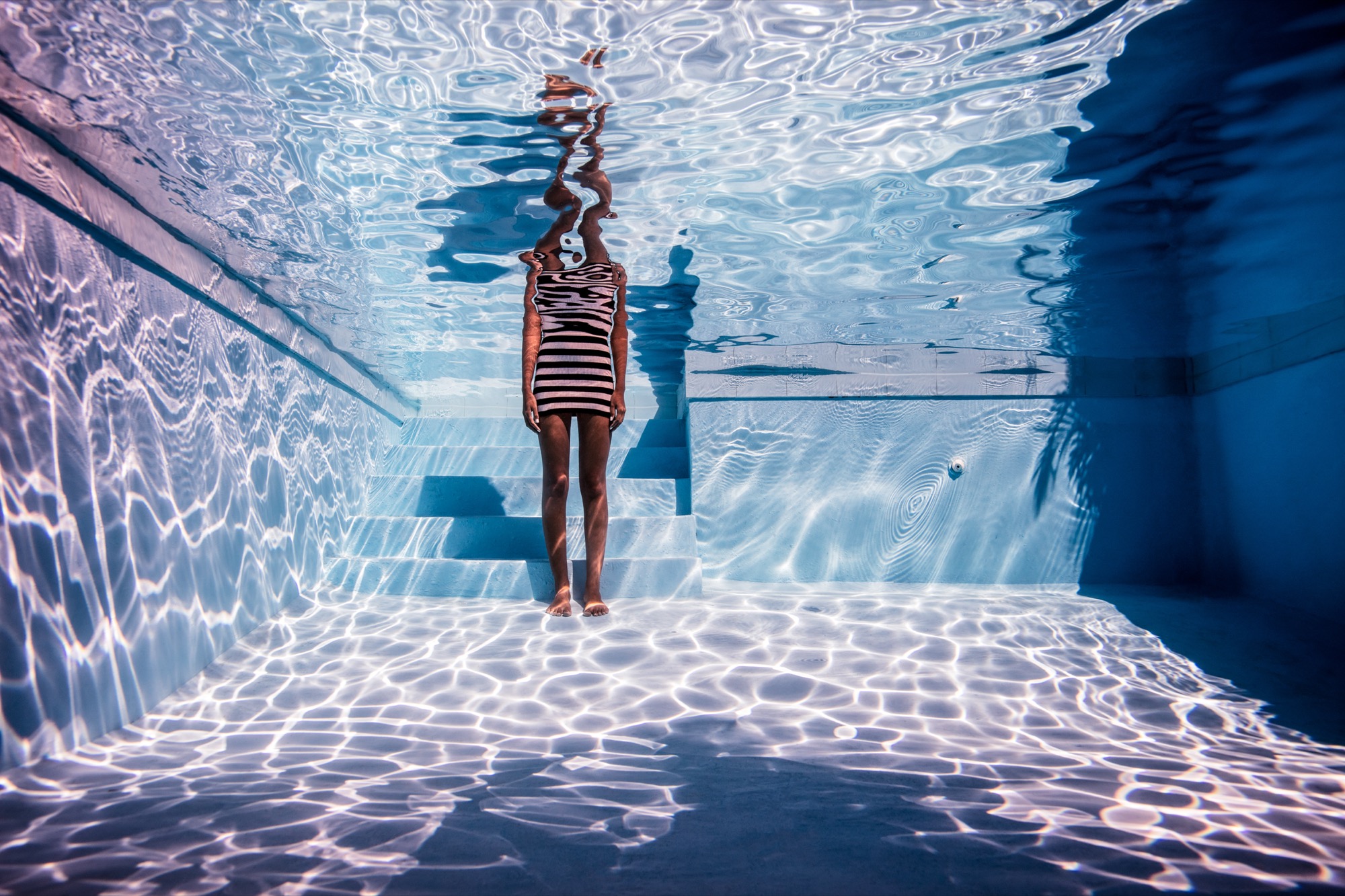 aw 3751 — mirror by Robin Cerutti